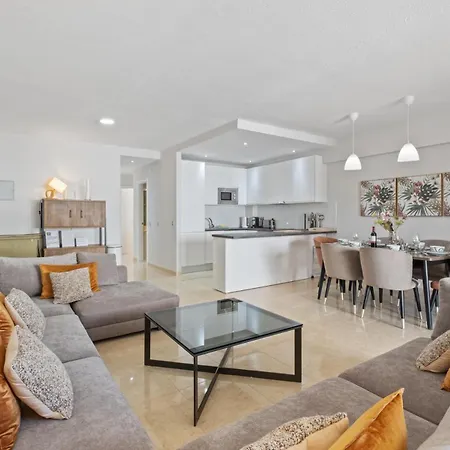 Spacieux A Golf Apartment *